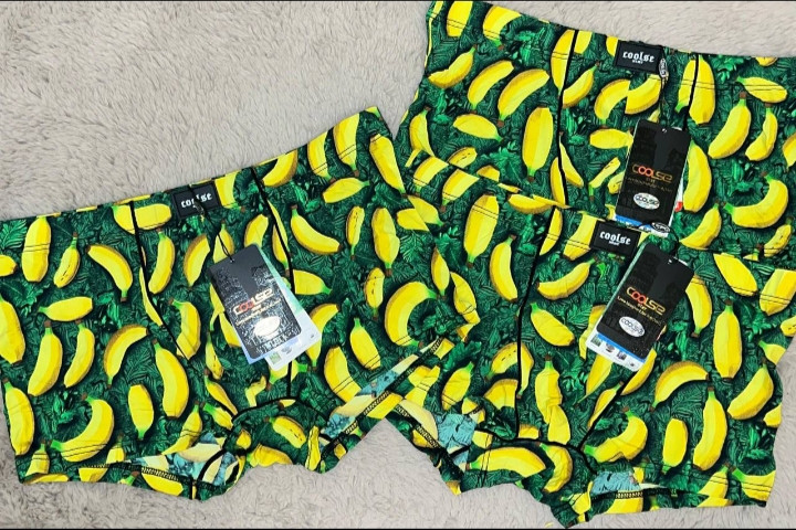 شورت مردانه پادار گیاهی کولسی مدل موز