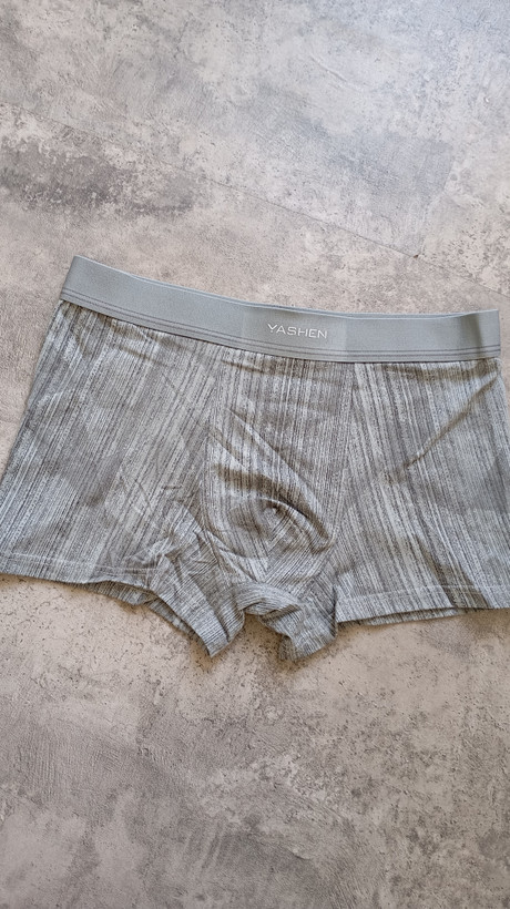 شورت مردانه پادار پارچه آنتی باکتریال یاشین طرح راه راه