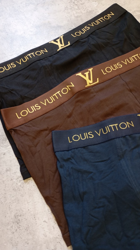 شورت مردانه پادار نخ پنبه کتان کش پهن طرح Louisvuiton